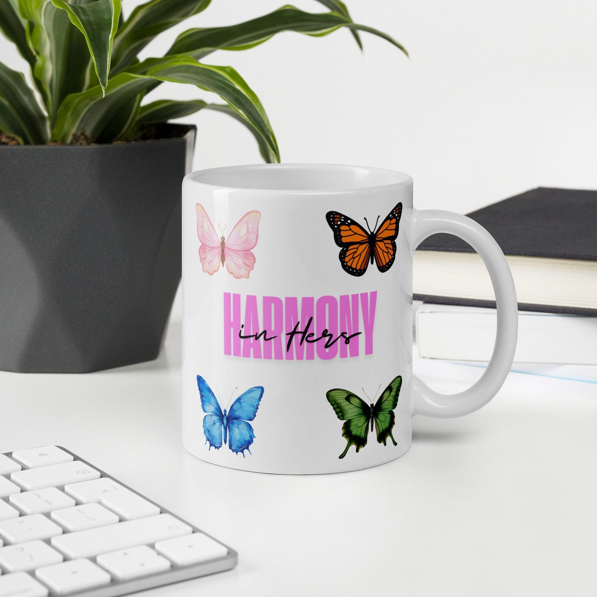 Elegant butterfly print coffee mug – dishwasher safe